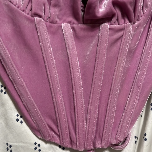 Lilac velvet like corset crop size small - Picture 3 of 3